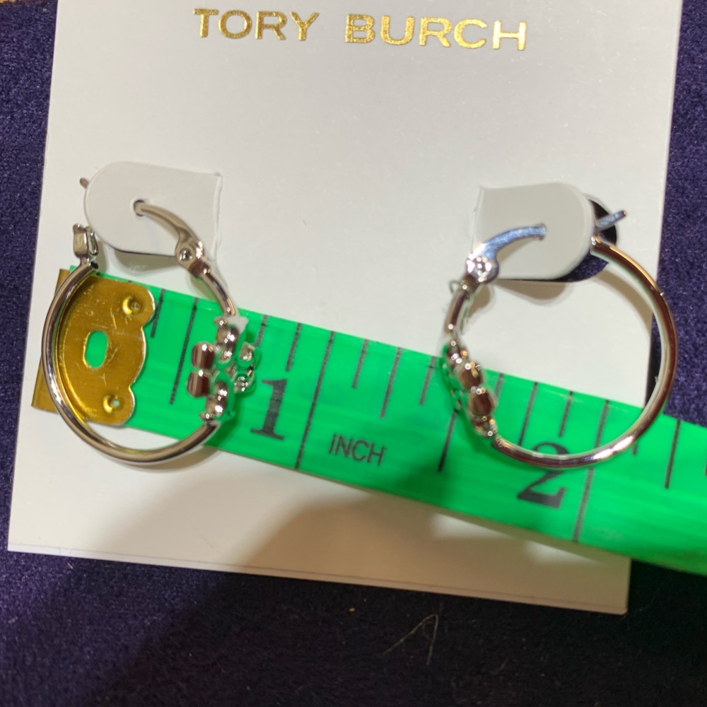 Tory Burch, small Eleanor earrings - Picture 2 of 2